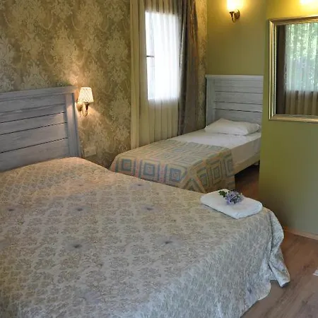 Karianda Hotel
