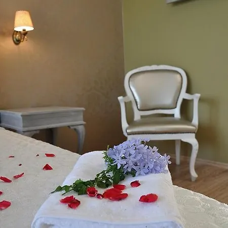 Hotel Karianda Golturkbuku