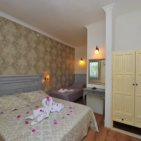 Karianda Golturkbuku