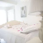 Karianda Hotel *
