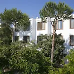 Karianda Hotel Golturkbuku