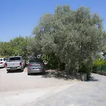 Karianda Hotel Golturkbuku