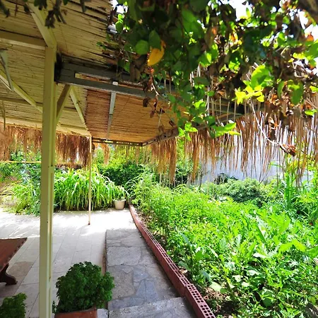 Karianda ホテル *