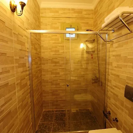 فندق Karianda